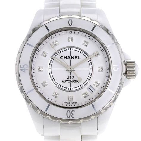 Comprar relojes Chanel J12 nuevos en Chrono24.